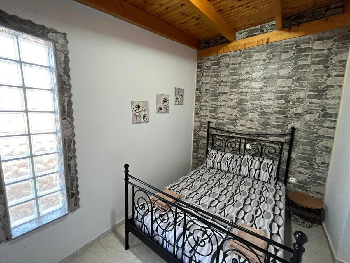Luxury House 15 Minutes From Ath Villa Spáta Екстериор снимка