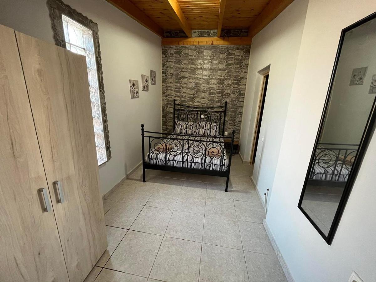 Luxury House 15 Minutes From Ath Villa Spáta Екстериор снимка