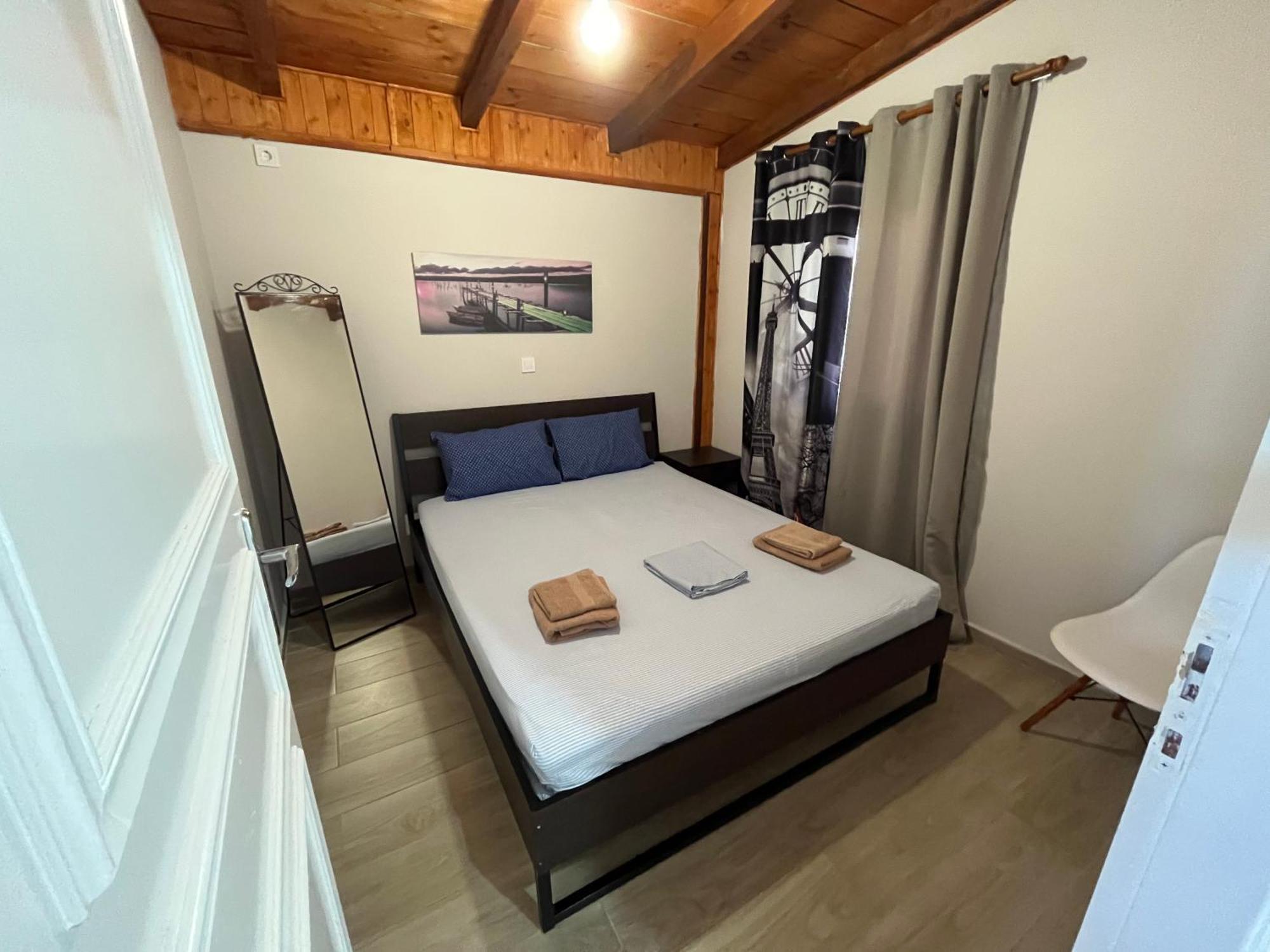 Luxury House 15 Minutes From Ath Villa Spáta Екстериор снимка