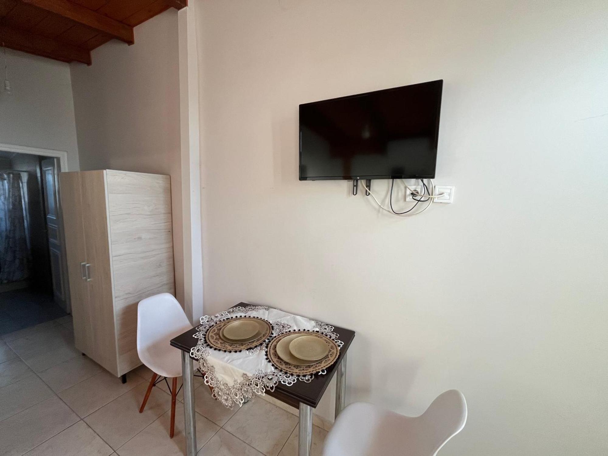 Luxury House 15 Minutes From Ath Villa Spáta Екстериор снимка