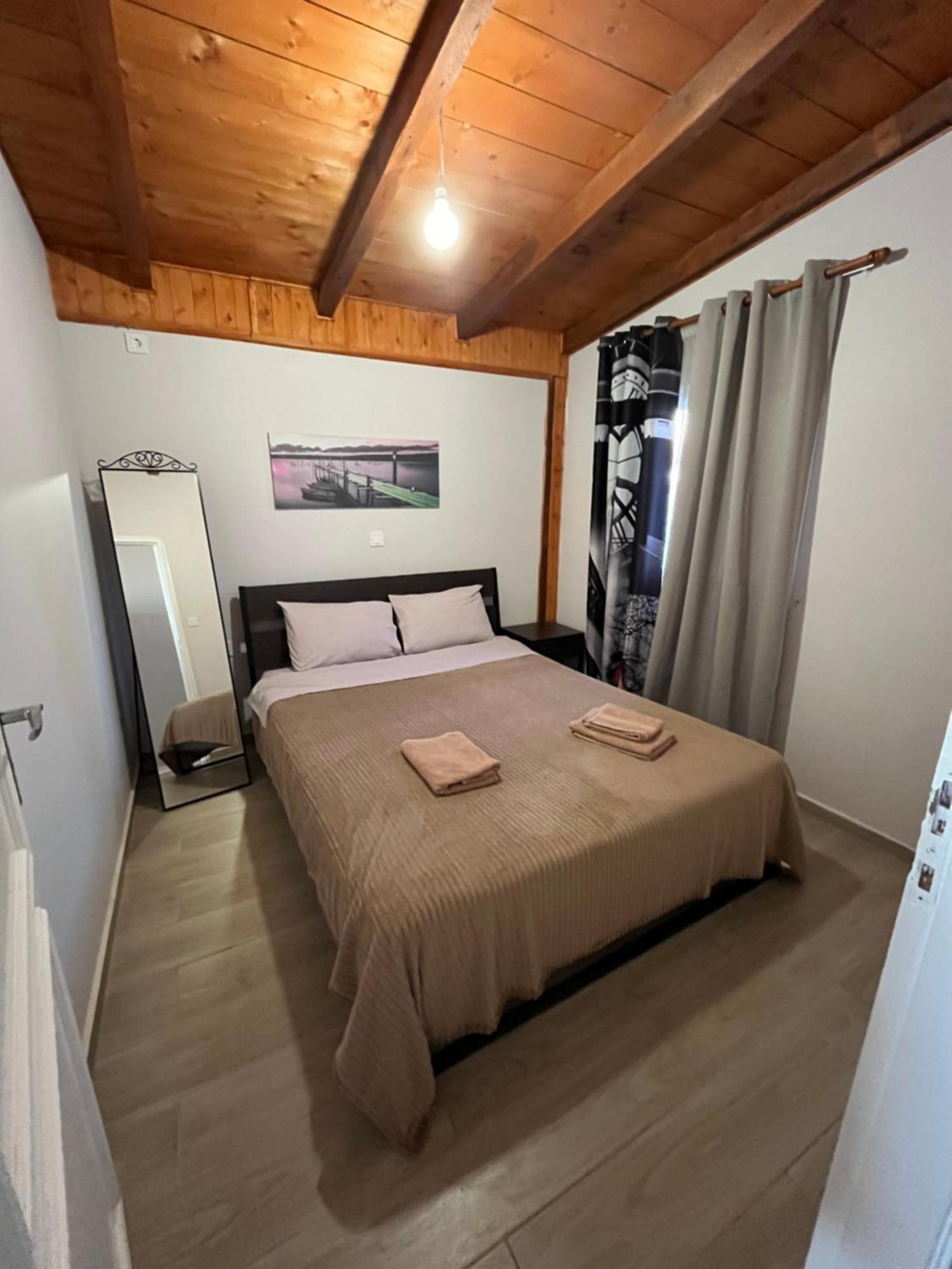 Luxury House 15 Minutes From Ath Villa Spáta Екстериор снимка